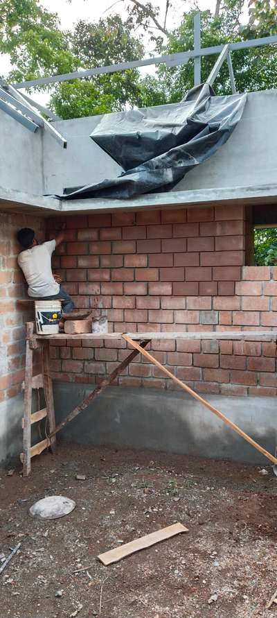 #exposedbrickwork #exposed #expose #masonrywork #KeralaStyleHouse #keralatraditionalmural #kerala_architecture #RoofingDesigns