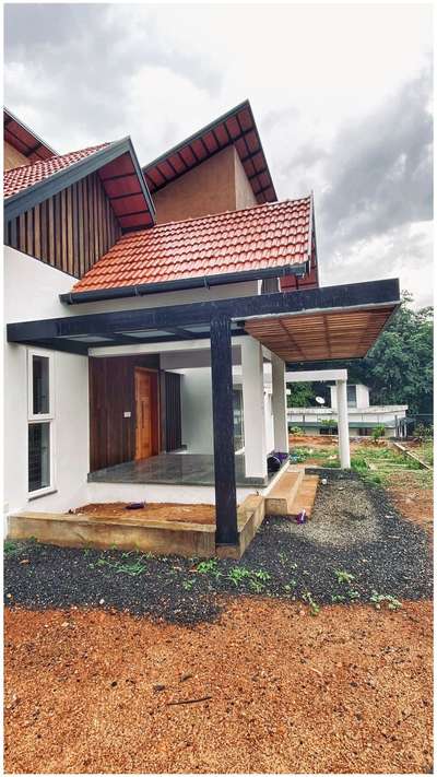 client : Shihab and family
Location: Mannarkad
Area : 2600 sqft
