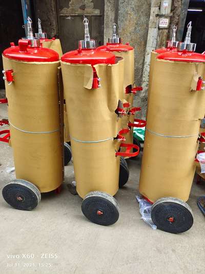 *fire extinguisher*
all type fire extinguisher and fire equipment are available