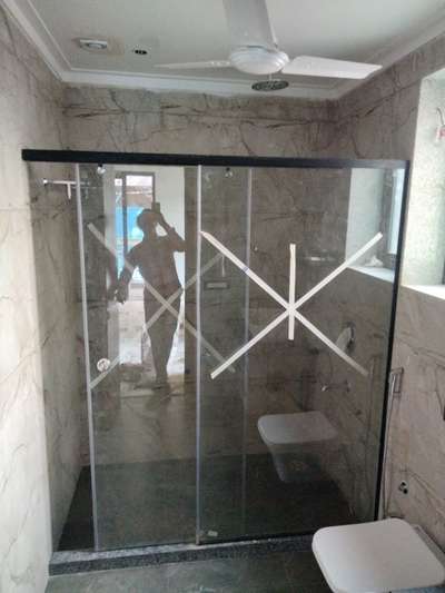 bathroom shower glass partition