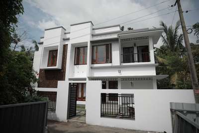 #4BHKHouse #ContemporaryHouse #KeralaStyleHouse #Alappuzha