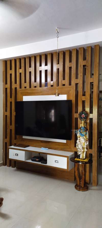 partition with LCD unit