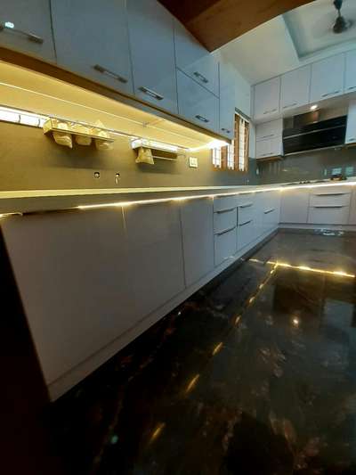 Modular kitchen cabinet