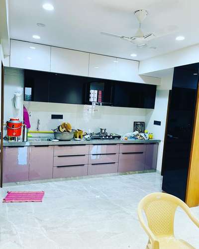 KITCHEN ❤️‍🔥
AYCRELIC FINISHED

FOR MORE  :  TARUN VERMA
📞📞📞 : 7898780521

 #tarun_dt 
 #dt_furniture