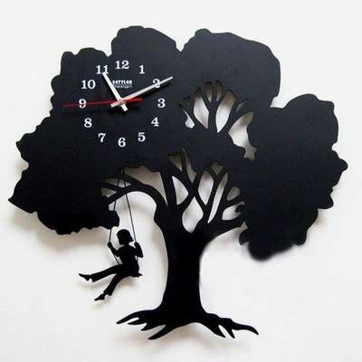 tree wall clock