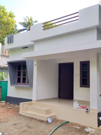 650 Sqft, 9.5 lakhs