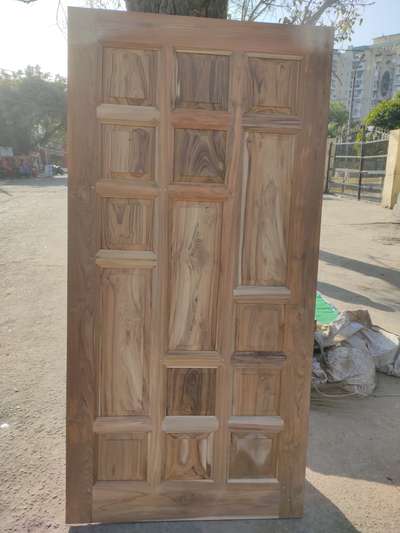 #FrontDoor  #Woodendoor  #homedesigne #Carpenter