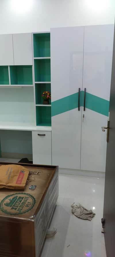 study table plus wardrobe contact number 9958 494 177