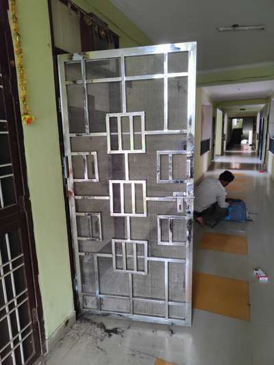 #Steeldoor  #SteelWindows  #sreesnehainteriors  #StaircaseDecors  #StainlessSteelBalconyRailing