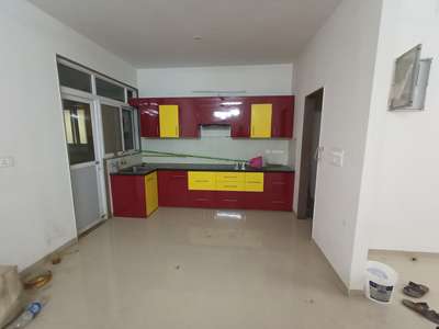 carpenter wali kitchen banvane hetu sampark Karen 9575460245