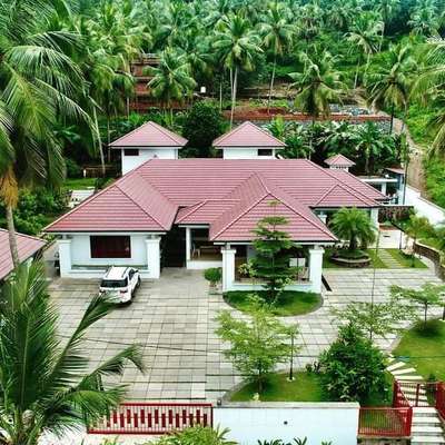 Landscape reflection 
 #KeralaStyleHouse  #Malappuram  #calicut   #business  #architecturedesigns