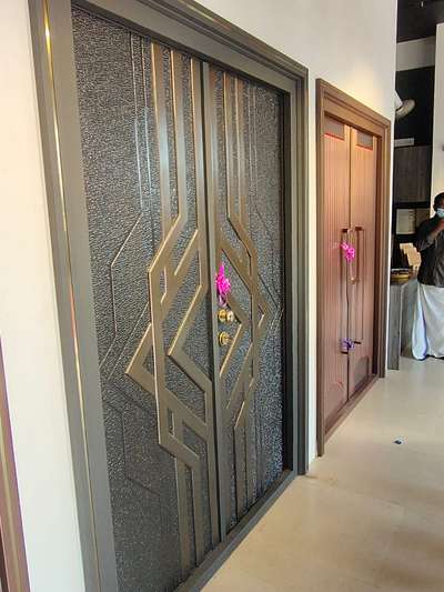 KINZA ITALIAN LUXURY STEEL DOORS