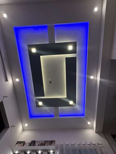 #FalseCeiling  #celingdesign  #CelingLights   #InteriorDesigner  #LUXURY_INTERIOR  #Architectural&Interior  #interiordesignkerala