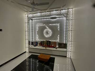 Temple design  #templedesing  #templedoor  #templelighting  #templestoneworks  #templewallart  #lightingdesigner  #interiordesinger  #interiores