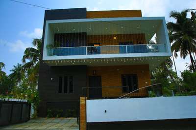 construction - client Femin 
Designcreativo@North Paravur Ernakulam 

 #exterior_Work #exteriorstone  #ContemporaryHouse  #Contractor  #HouseConstruction  #constructionsite  #ContemporaryDesigns  #constructioncompany  #ConstructionCompaniesInKerala  #HouseDesigns  #constructionmaterials