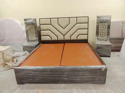 this beds is making in pu finishing pent and use in material of 18mm ply with sweds fabric and ss Patti golden colour