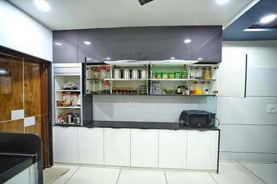 #ModularKitchen  #ClosedKitchen  #KitchenIdeas  #ClosedKitchen  #OpenKitchnen