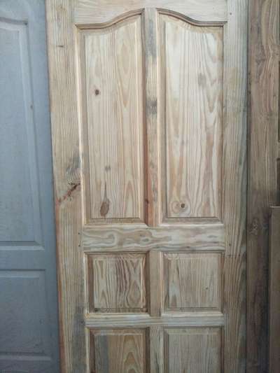 pine wood door