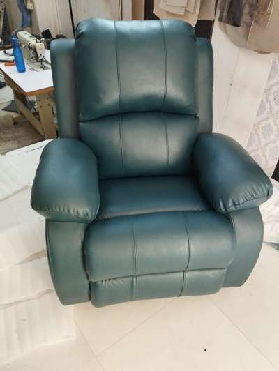 #reclinersofa