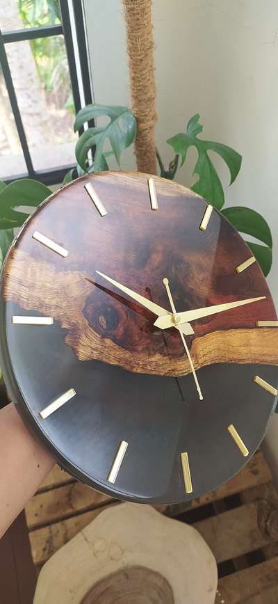 Glossy epoxy teak wood clock..up for sale #resin  #resintable  #epoxy  #epoxyresintable  #epoxycoating  #epoxydining  #epoxyfurniture  #Homedecore  #epoxytablekerala  #clocks  #InteriorDesigner  #epoxytables  #resintable  #resinart  #teakwood  #TeakWoodDoors  #Teapoys  #CoffeeTable  #teak_wood  #teakwoodchair
