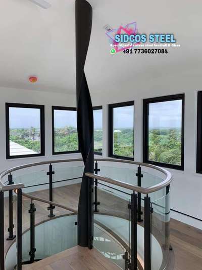 Specialized stainless steel, wood & glass rail
contact : 7736027084