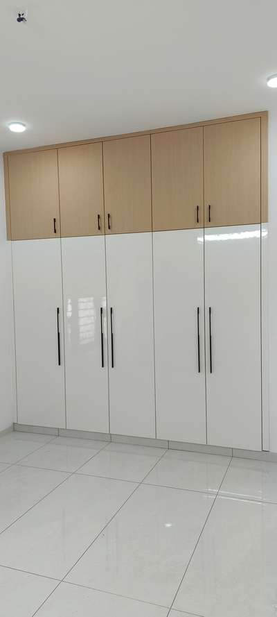 #WardrobeDesigns 
 #5DoorWardrobe 
 #InteriorDesigner