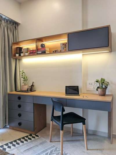 study table