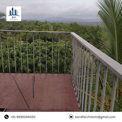 Balcony


#exterior #house #exteriordesign  #architectnearme #architect #construction #contractor