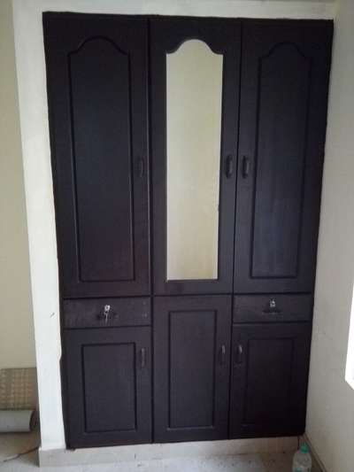 ചുവർ അലമാര