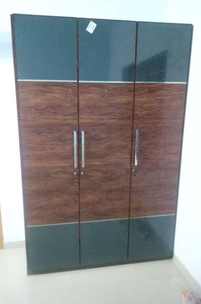 cupboards  #SmallRoom  #LivingRoomSofa  #cupboards  #Contractor #contracting  #semi_contemporary_home_design #ContemporaryHouse  #constructionsite #MasterBedroom #cupboards  #cupboarddesigns