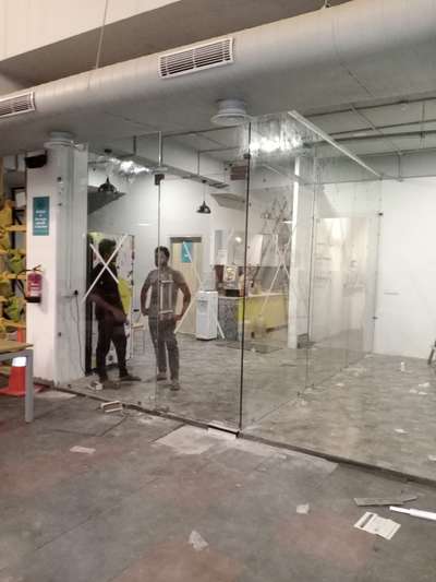 glass partition