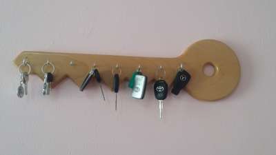 key hanging