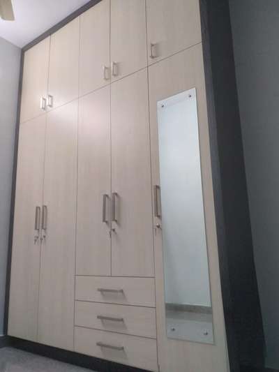 SHAPE Interio 9846053646 #5DoorWardrobe