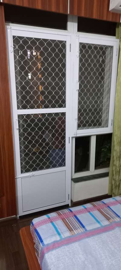 Aluminum jali door