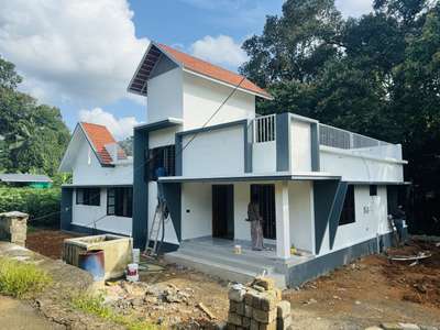 On going project @Kanjirappally #vinyasaarchitects  #kanjirappally  #Kottayam  #KeralaStyleHouse  #keralastyle  #TraditionalHouse  #trendingdesign  #ongoing  #ongoing-project  #HomeDecor