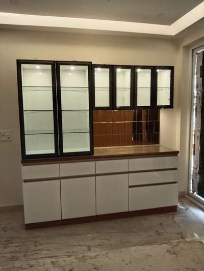 #WoodenKitchen  #SlidingDoorWardrobe  #InteriorDesigner