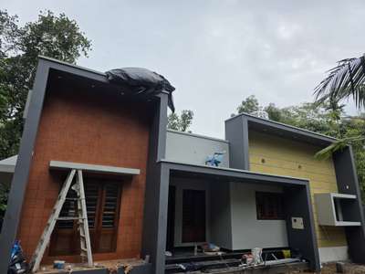Ongoing Renovation Project at Angamali 

#homeconstructioncompaniesinkochi #FloorPlans #renovationdesigns #renovatedhome #homeinterior 
#HouseConstruction 
#Siteplan #siteviews