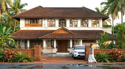 Kerala traditional home  #keralatraditionalmural  #nalukettveddu  #KeralaStyleHouse  #ElevationDesign