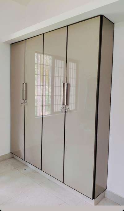 #4DoorWardrobe  #MasterBedroom #BedroomDesigns
#aluminiumwardobe