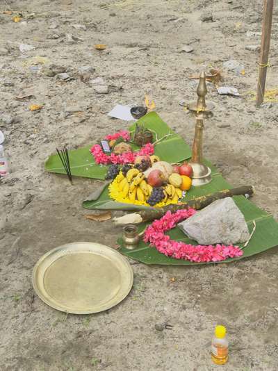 കഠിനാധ്വാനം……
സ്ഥിരോത്സാഹം…..
ദൈവത്തിലുള്ള വിശ്വാസം….

New project at Karichara 
Client :- Mr.Vineeth

 #construction #HouseDesigns #new-project