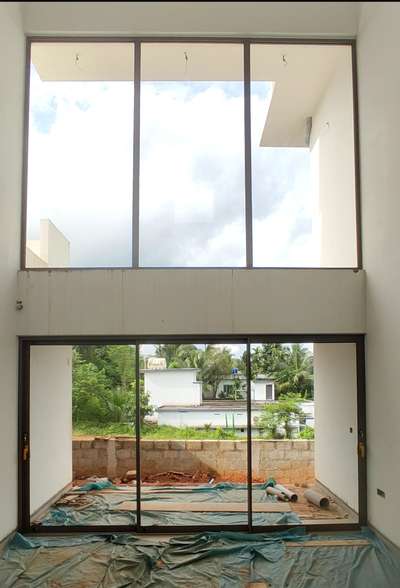 We understand that modern architecture demands clean lines and a seamless aesthetic. HOSTEN Aluminum Systems are crafted to complement contemporary design, creating elegant and sophisticated spaces. 
 #AluminiumWindows  #SlidingWindows  #slimlook  #slimsliding  #ultrapremium  #premiumhome  #primiummaterial  #aesthetic  #doubleheight  #curtainwall  #structuralglazing  #_aluminiumdoors  #topview  #tophang  #highperformance  #dguglassworks  #dgu