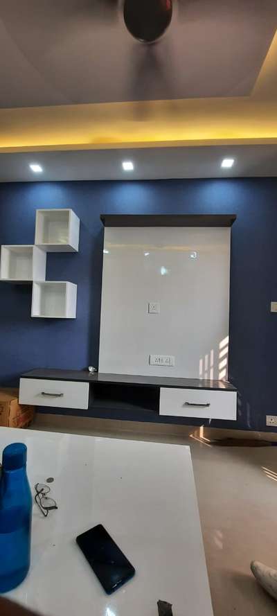 #InteriorDesigner  #tvunit  #LivingRoomTVCabinet  #modularwardrobe  #ModularKitchen  #Almirah