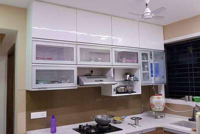 Modular kitchen done Brown and white combination for recently completed project more pics coming up
Design Ideas
 #designideas  #gurugram  #ModularKitchen  #kalingastone  #backspalash  #profileshutter  #profilehandles  #residenceproject  #residentialinteriordesign  #KitchenIdeas  #LargeKitchen  #Indiankitchen  #practical  #LShapeKitchen  #KitchenCabinet  #newdesigin  #newwork  #Architect  #KitchenInterior  #interiorcontractors  #interiorarchitect  #positivity  #happycoustomer