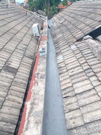 Gutter  treatment