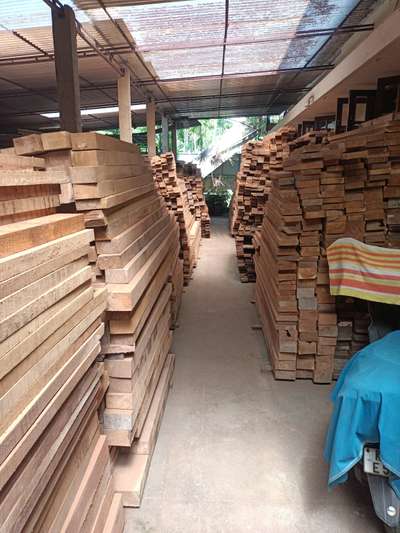 Nadan Teak wood sizes / rate 
4/2 .5 size 4000 :6/3 size, 8/3- 4500 contact  9605501376