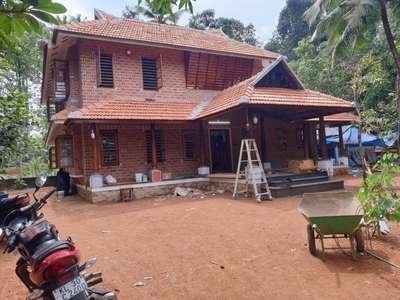 A residential building constructed in pandalam, Pathanamthitta district by using Laurie baker technology.
 #lowcosthouse 
#energysaving 
#environmentfriendly