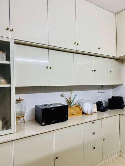 #aluminiumkichencabinets  #KitchenInterior