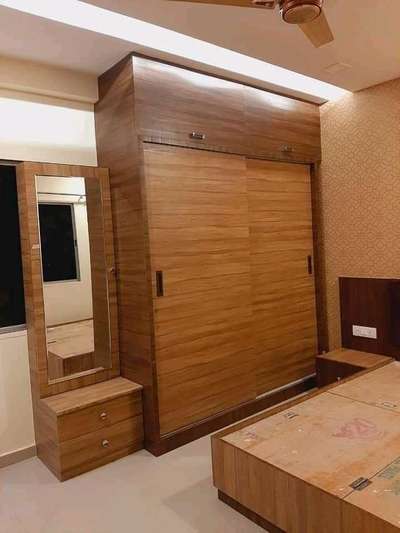 furniture work with material without material kam kiya jata he