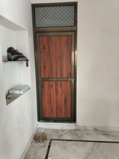 *bathroom door *
service within 7 working days color guarantee 10 year