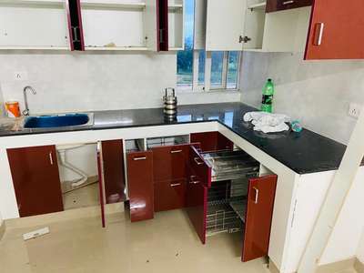 *modular kitchen *
modular kitchen price difference difference low high medium